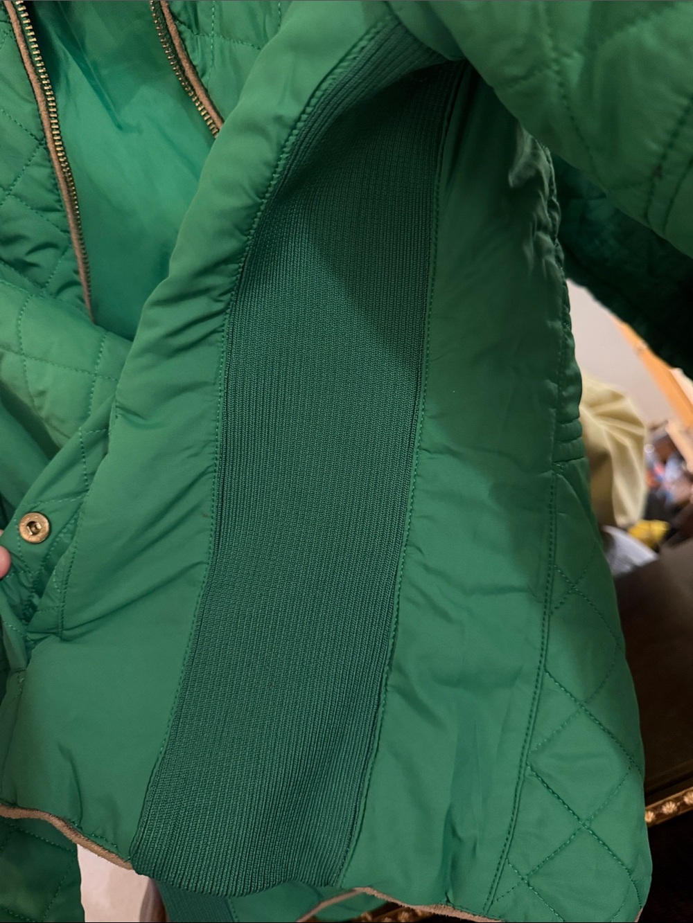 The OTB Outdoor Cannon Beach Quilted Green Women's Jacket - Picture 6 of 12